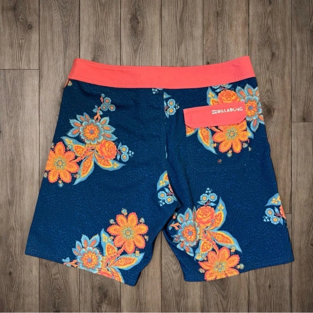 Billabong Men's Floral Swim Shorts - Blue and‎ Orange